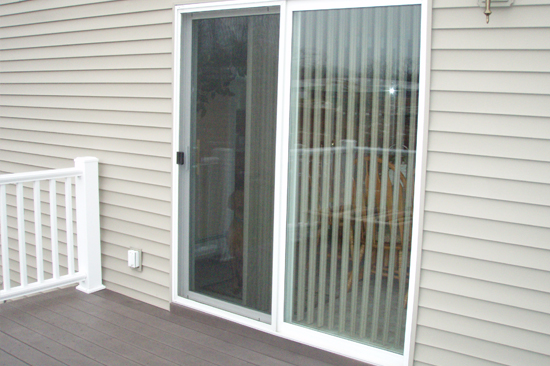Riverview-screen-door-repair